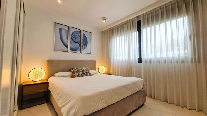 Image No.23-3 Bed Townhouse for sale