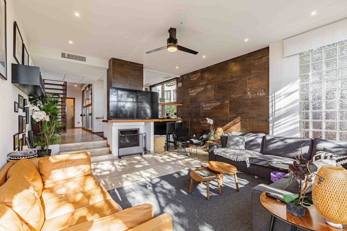 Image No.3-3 Bed Townhouse for sale