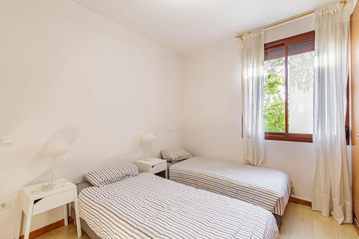 Image No.9-3 Bed Townhouse for sale