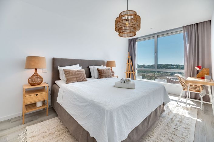 Image No.14-3 Bed Townhouse for sale