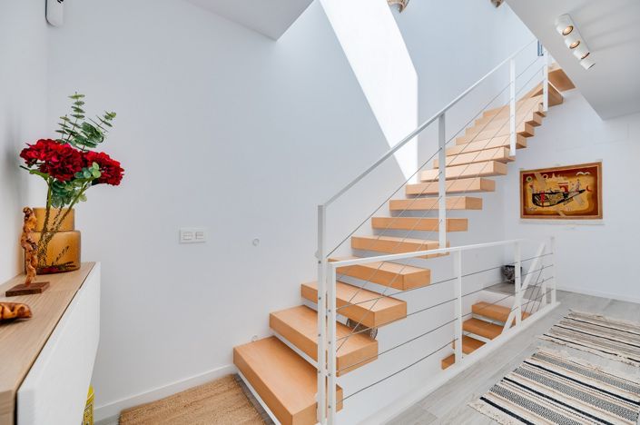 Image No.26-3 Bed Townhouse for sale