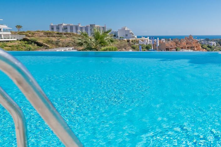 Image No.29-3 Bed Townhouse for sale