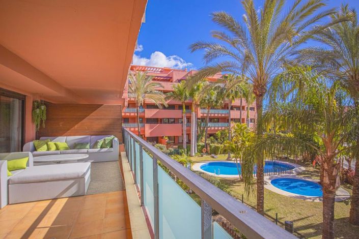 Image No.1-3 Bed Apartment for sale