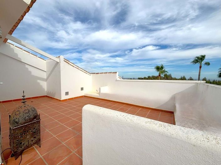 Image No.12-5 Bed Villa for sale