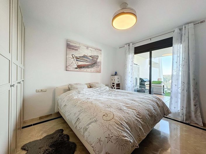 Image No.11-2 Bed Apartment for sale