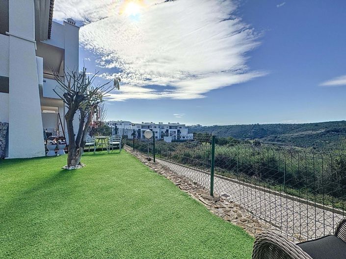 Image No.26-2 Bed Apartment for sale