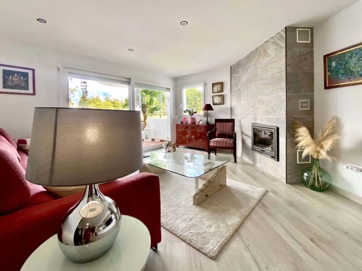 Image No.10-2 Bed Apartment for sale