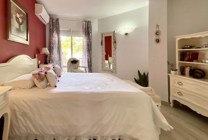 Image No.19-2 Bed Apartment for sale