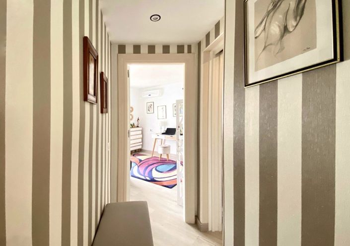 Image No.22-2 Bed Apartment for sale