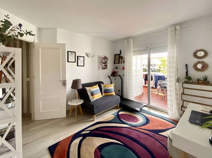 Image No.23-2 Bed Apartment for sale