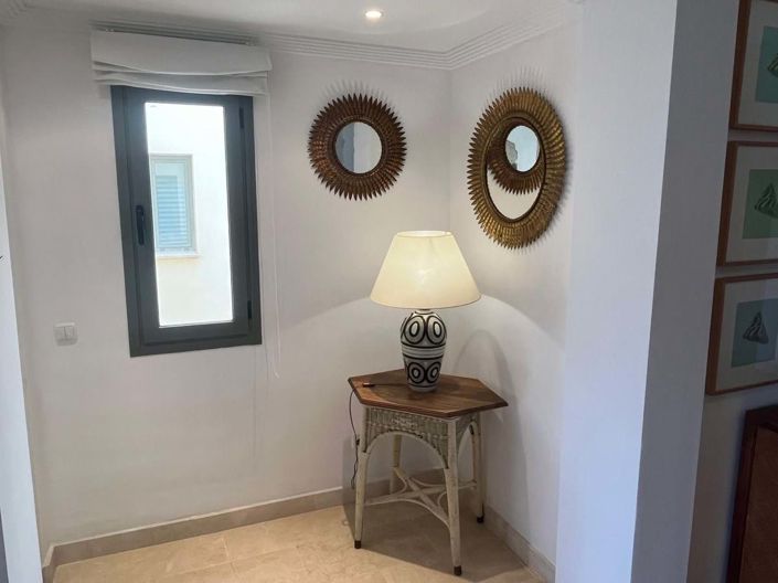 Image No.14-3 Bed Apartment for sale