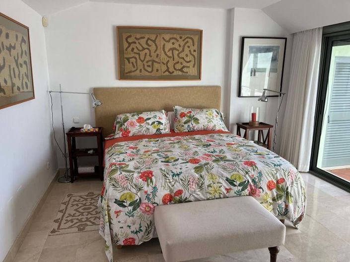 Image No.27-3 Bed Apartment for sale