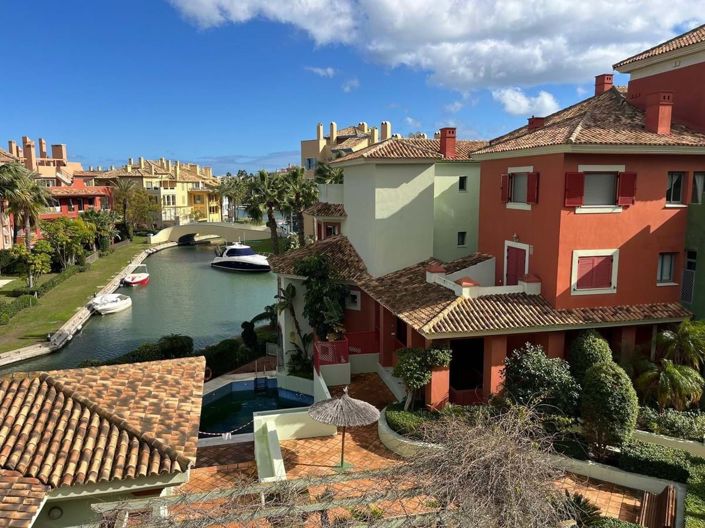 Image No.31-3 Bed Apartment for sale