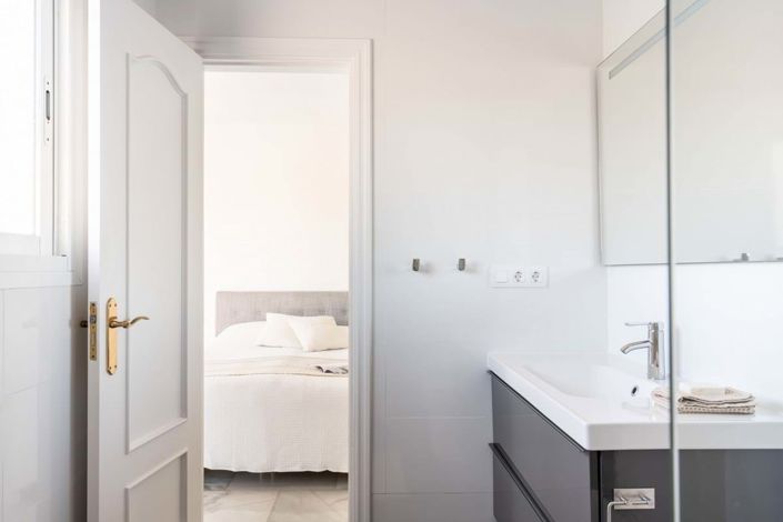 Image No.14-3 Bed Townhouse for sale