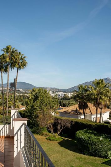 Image No.25-3 Bed Townhouse for sale