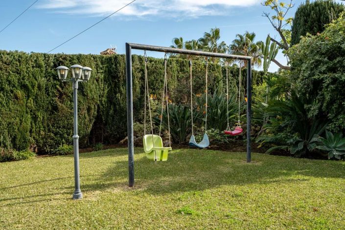 Image No.27-3 Bed Townhouse for sale