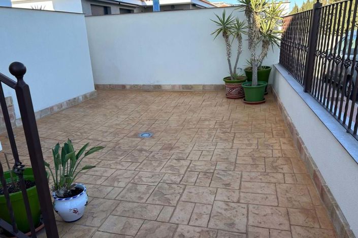 Image No.32-3 Bed Villa for sale