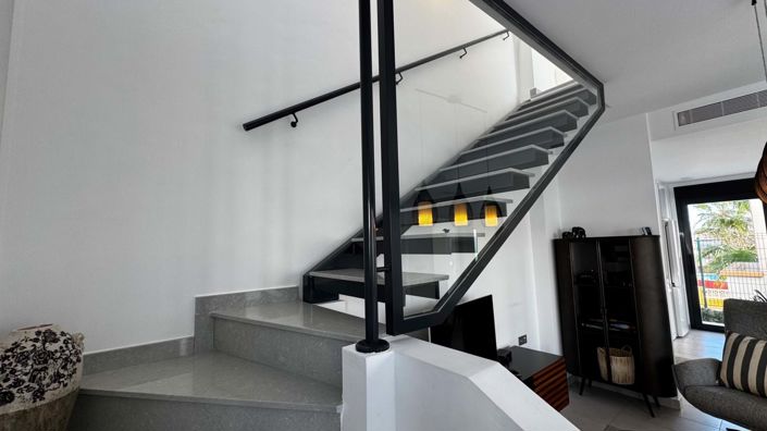 Image No.12-3 Bed Villa for sale