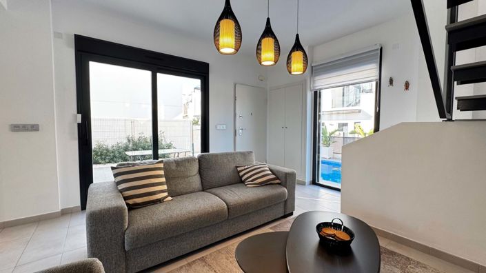 Image No.6-3 Bed Villa for sale