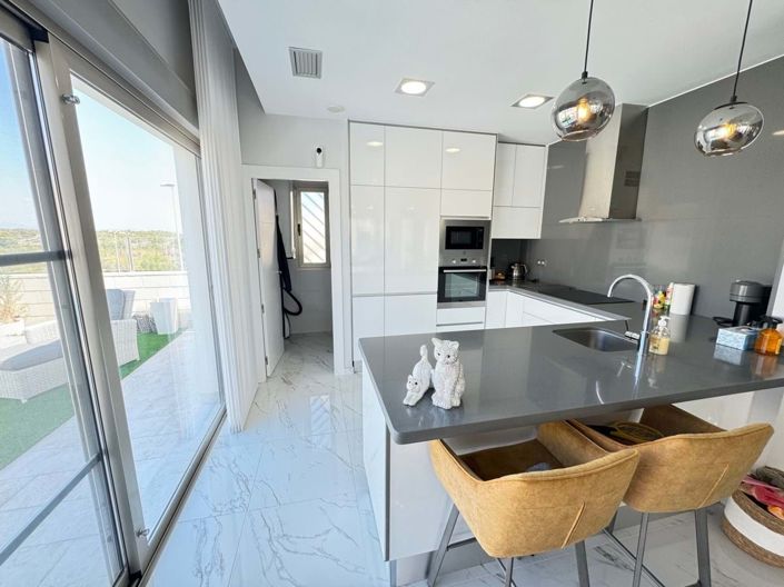 Image No.12-3 Bed Villa for sale