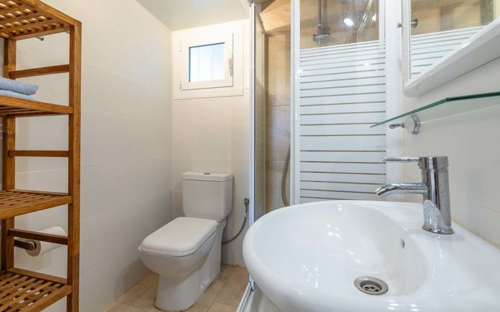 Image No.28-3 Bed Villa for sale