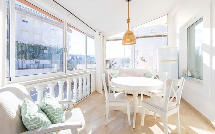 Image No.3-3 Bed Villa for sale