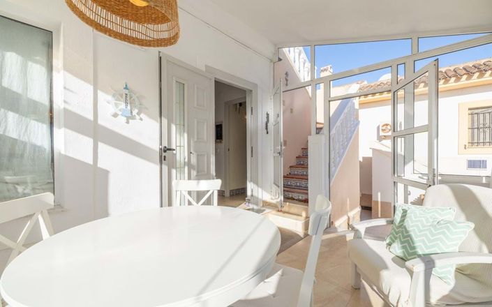 Image No.5-3 Bed Villa for sale