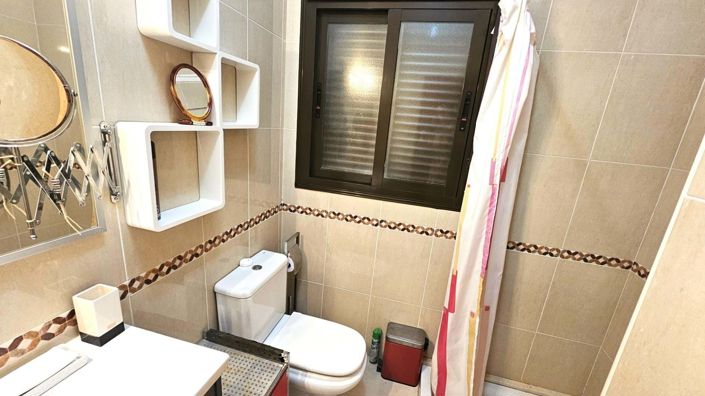 Image No.11-4 Bed Villa for sale