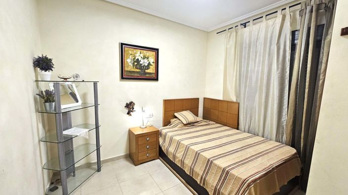 Image No.12-4 Bed Villa for sale