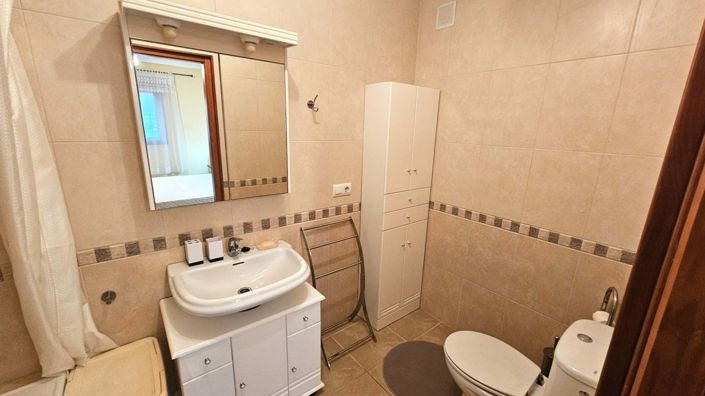 Image No.16-4 Bed Villa for sale