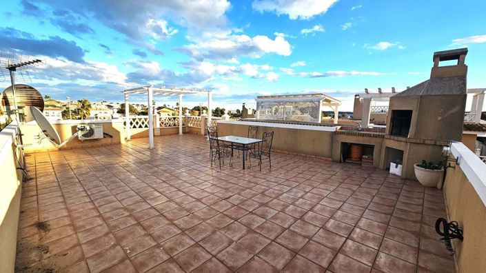 Image No.17-4 Bed Villa for sale