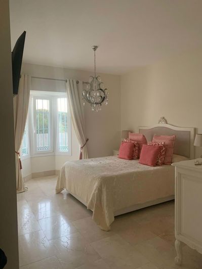 Image No.8-5 Bed Villa for sale