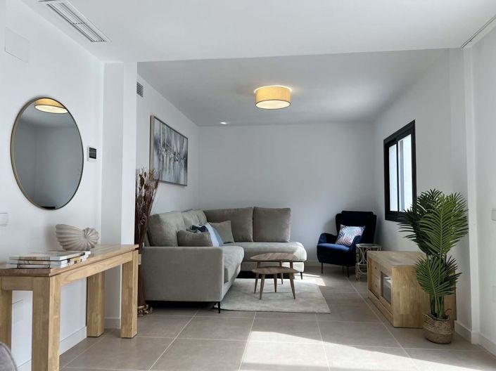 Image No.2-3 Bed Townhouse for sale