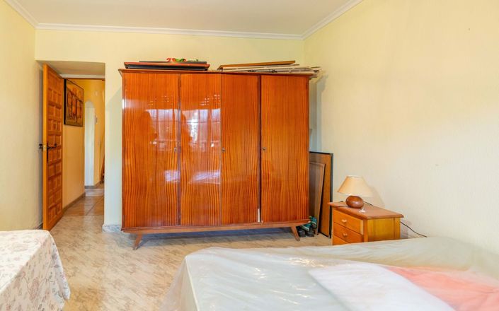 Image No.16-6 Bed Villa for sale