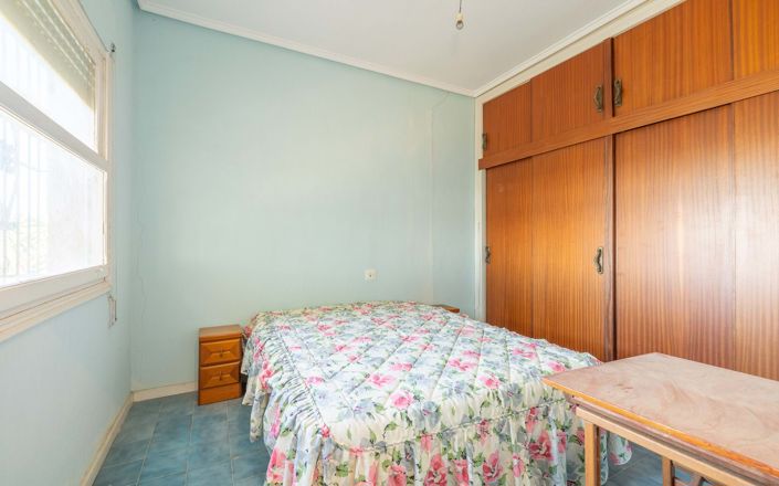 Image No.24-6 Bed Villa for sale