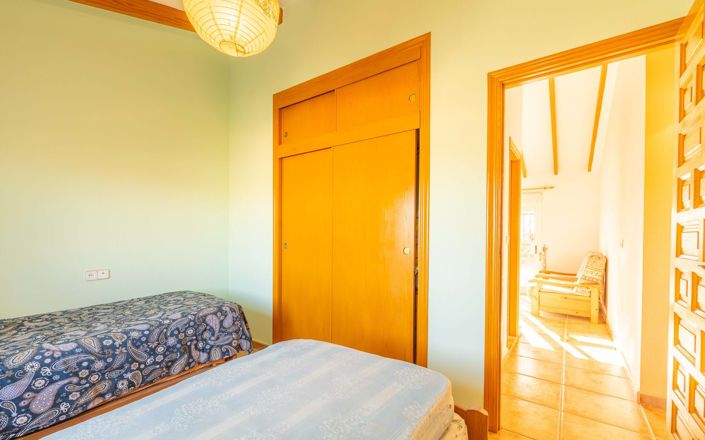 Image No.30-6 Bed Villa for sale