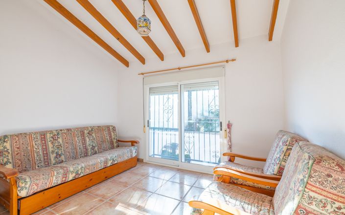 Image No.32-6 Bed Villa for sale