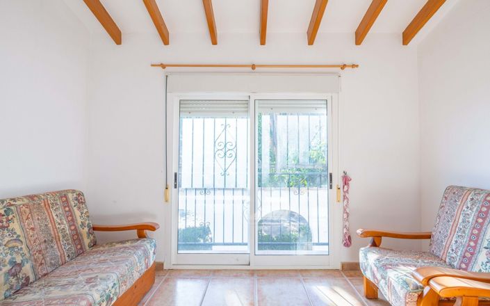 Image No.33-6 Bed Villa for sale