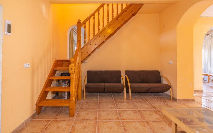 Image No.7-6 Bed Villa for sale