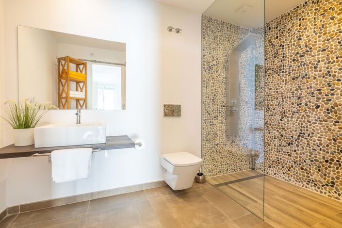 Image No.20-5 Bed Villa for sale