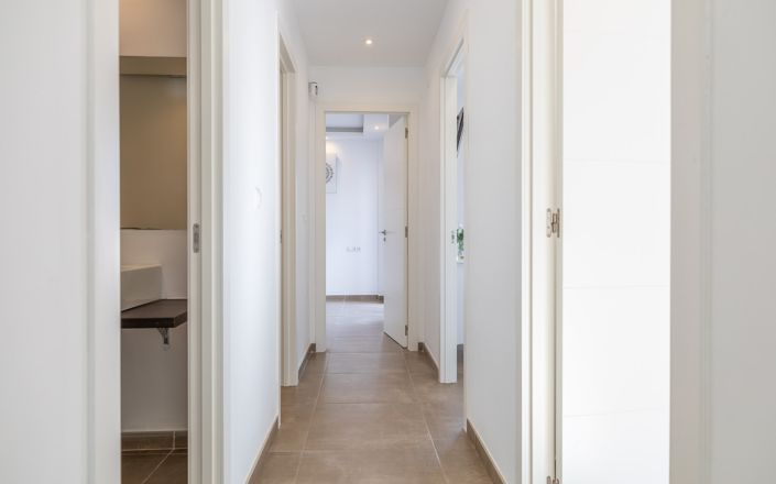 Image No.22-5 Bed Villa for sale