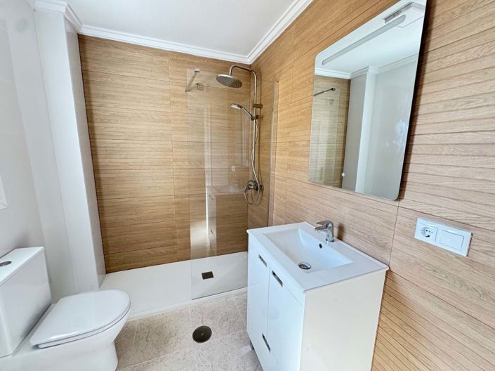 Image No.17-3 Bed Villa for sale