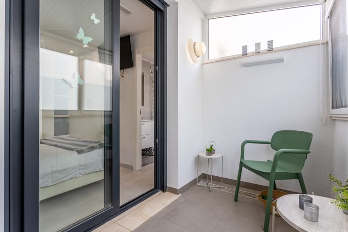 Image No.16-3 Bed Townhouse for sale