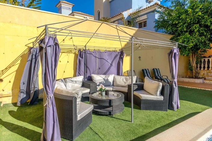 Image No.29-3 Bed Villa for sale