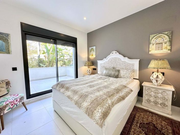 Image No.14-3 Bed Apartment for sale