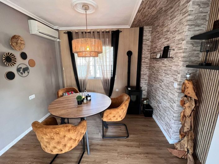 Image No.6-2 Bed Villa for sale