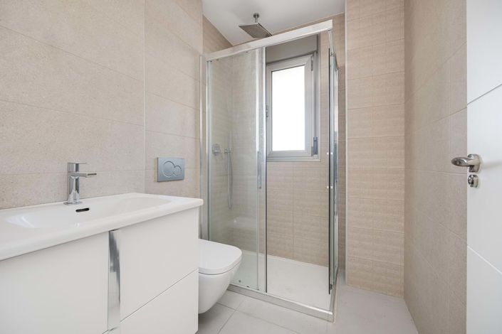 Image No.17-2 Bed Apartment for sale