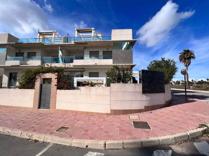 Image No.13-3 Bed Apartment for sale