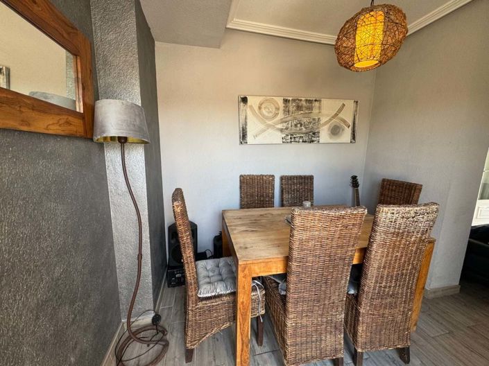 Image No.12-4 Bed Villa for sale