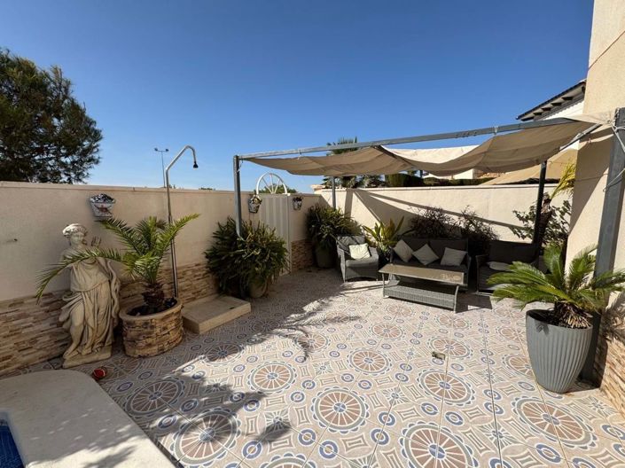 Image No.17-4 Bed Villa for sale